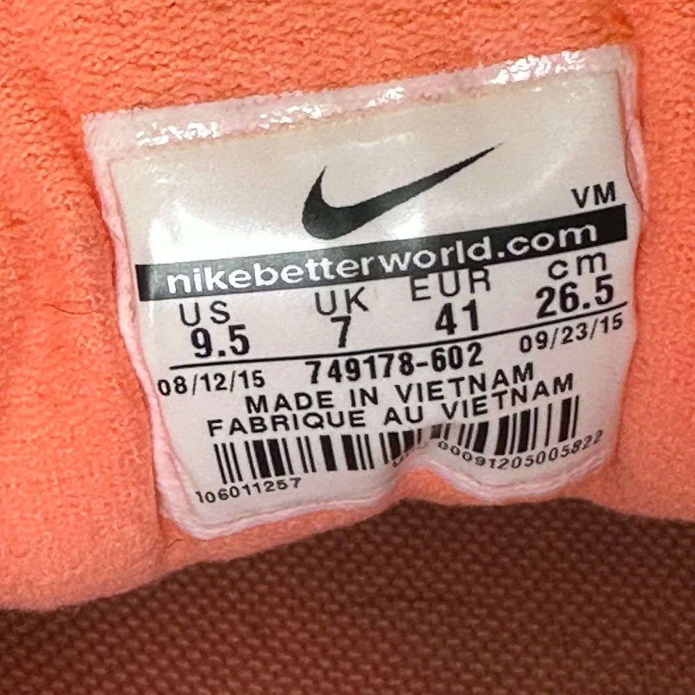 Nike Flex Experience RN 4 Women 9.5 Orange Crimson Running Shoes 749178-602 Mesh